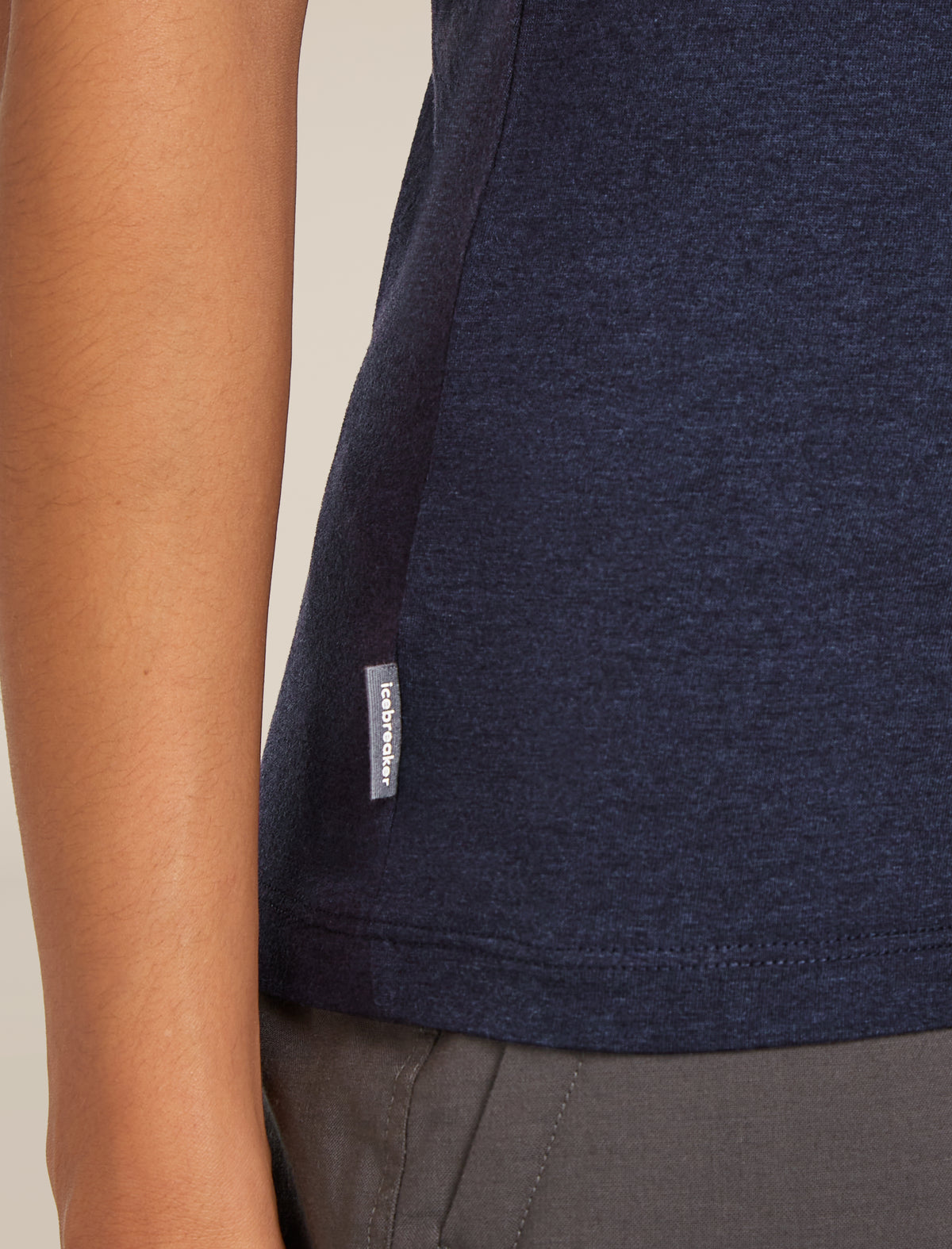 T-shirt Central Classic en mélange de mérinos Women's Midnight Navy - 8
