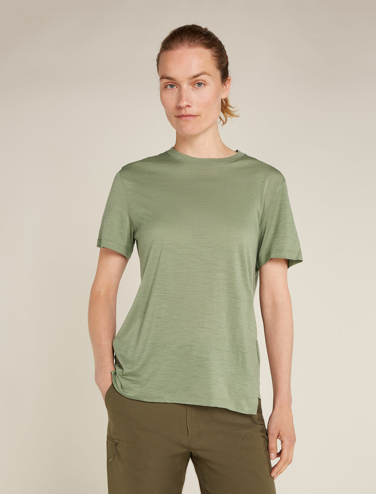 Women's Merino 150 Tech Lite Short Sleeve Relaxed T-Shirt Oil/Black/Silver - 1