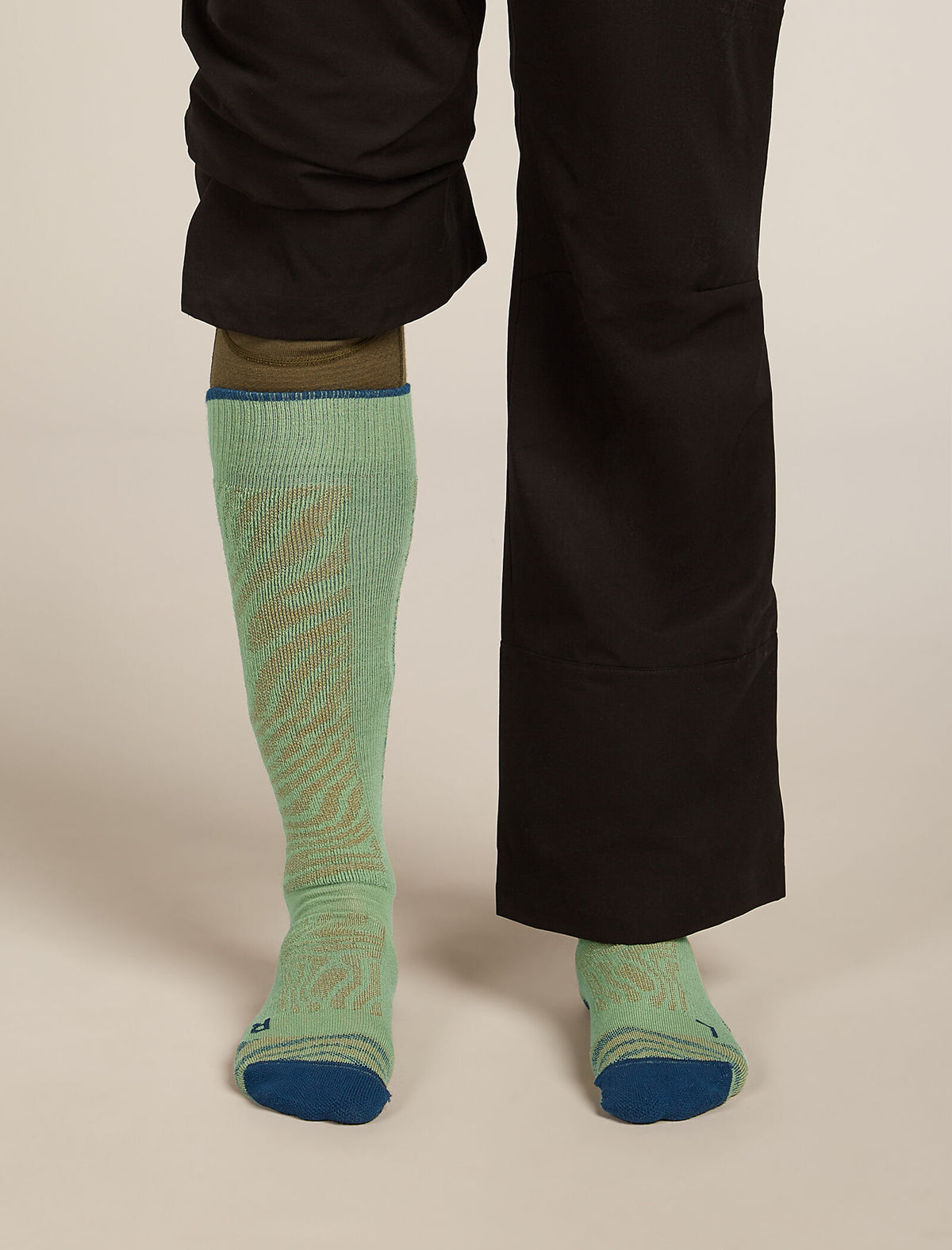 Men's Merino Blend Ski+ Medium Over The Calf Mountain Contour Socks Seaglass/Atlantis/Trail - 3