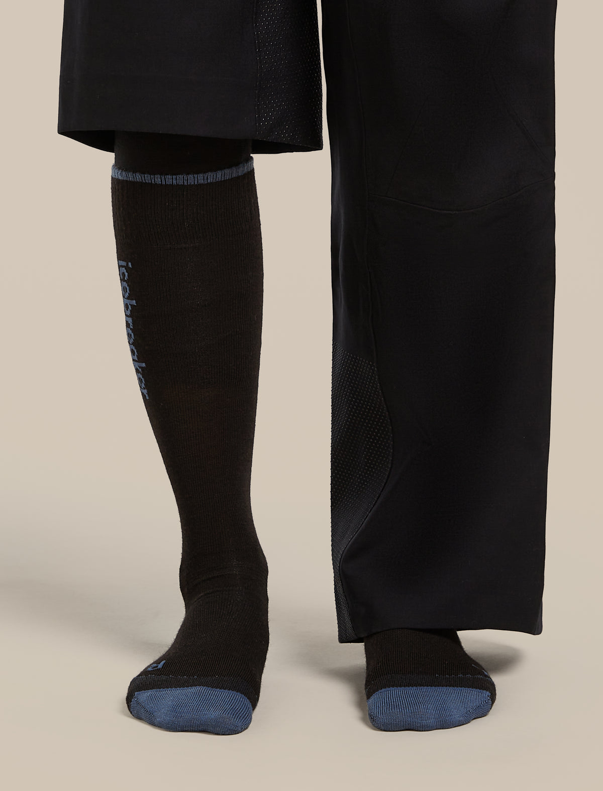 Women's Merino Ski+ Ultralight Over The Calf Socks Black/Dawn - 4