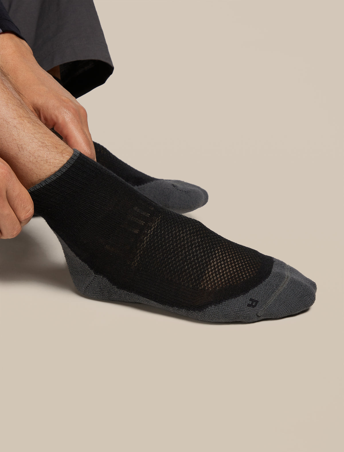 Men's Merino Hike+ Light Mini Socks Black/Obsidian - 2