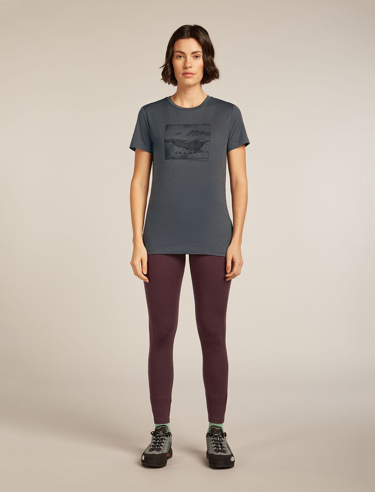 Women's Merino 150 Tech Lite Short Sleeve T-Shirt Terrain Obsidian - 3
