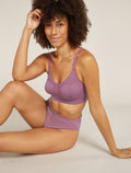 Women's Queens Clasp Bra Deco - 6
