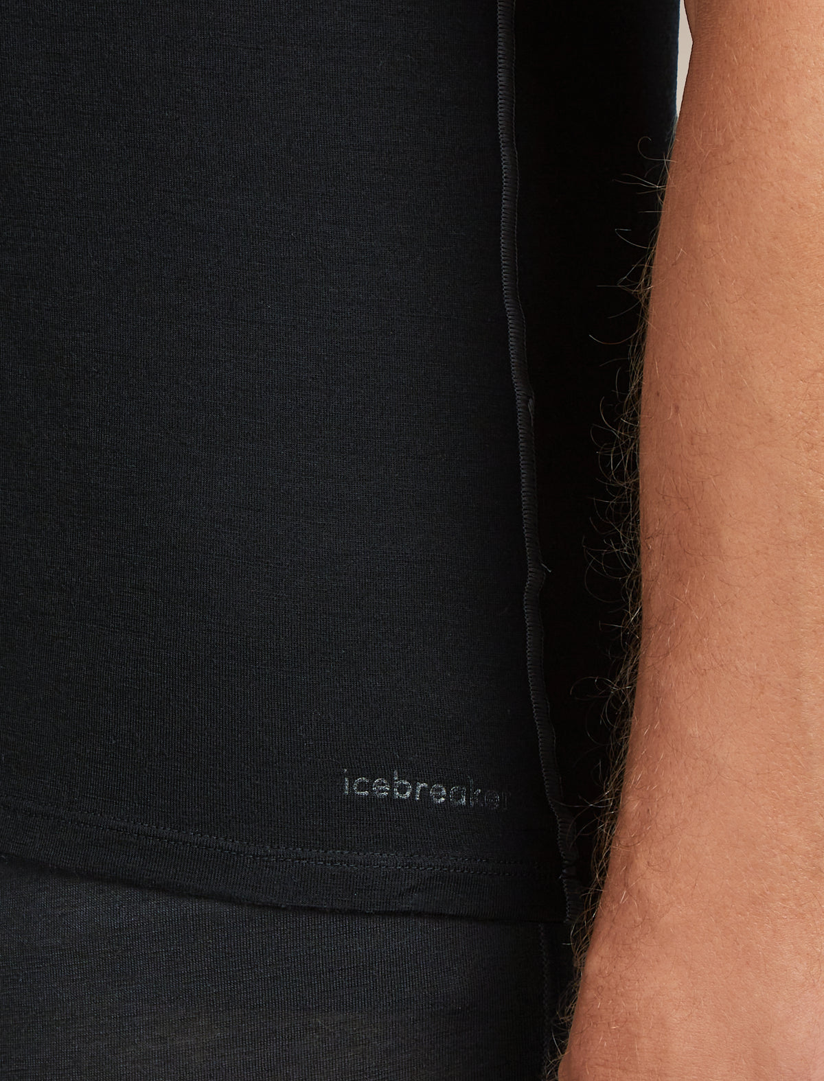 Men's Merino 150 Anatomica Short Sleeve V Neck Top Black - 7