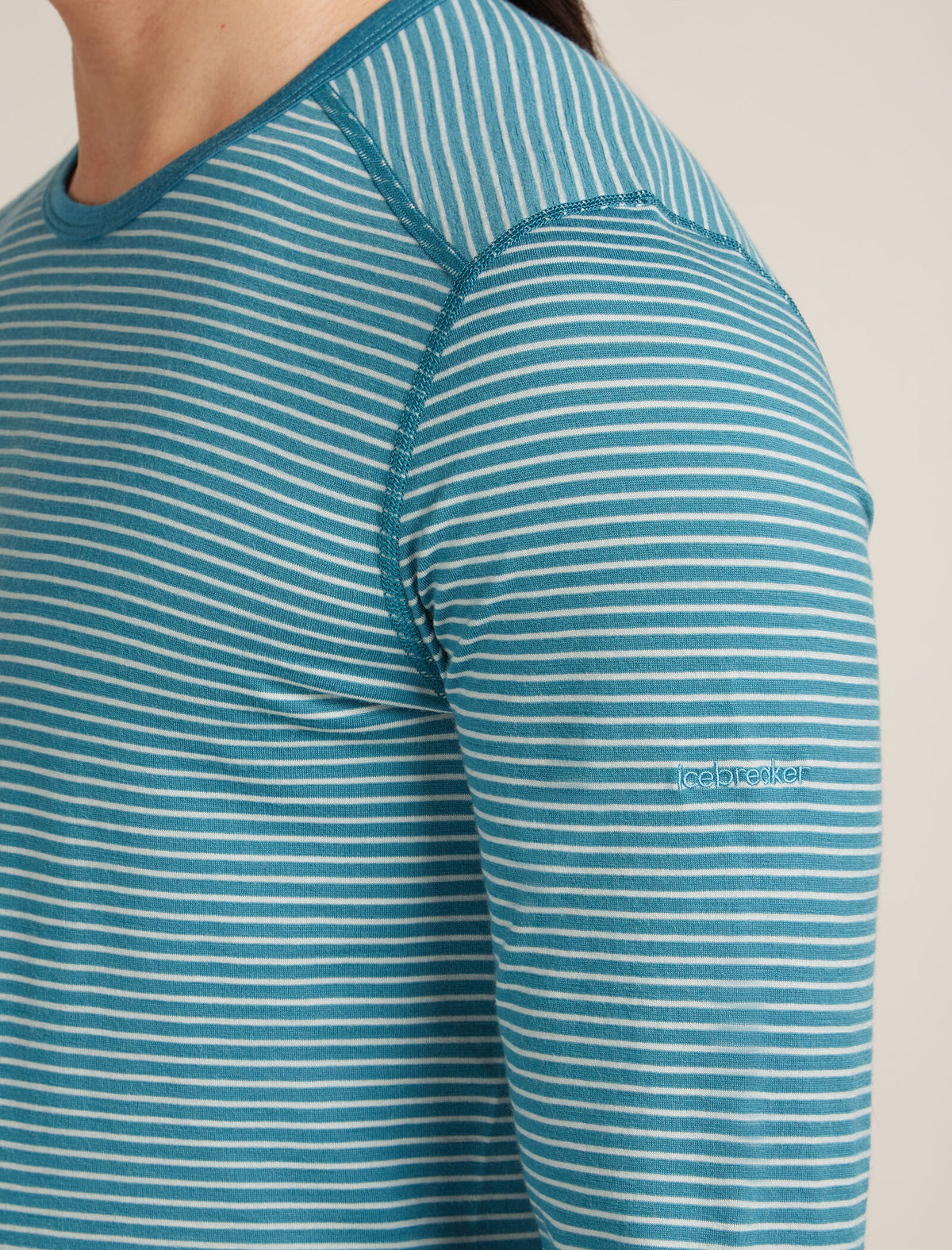 Men's Merino 200 Oasis Long Sleeve Crewe Thermal Top Topaz/Undyed - 6