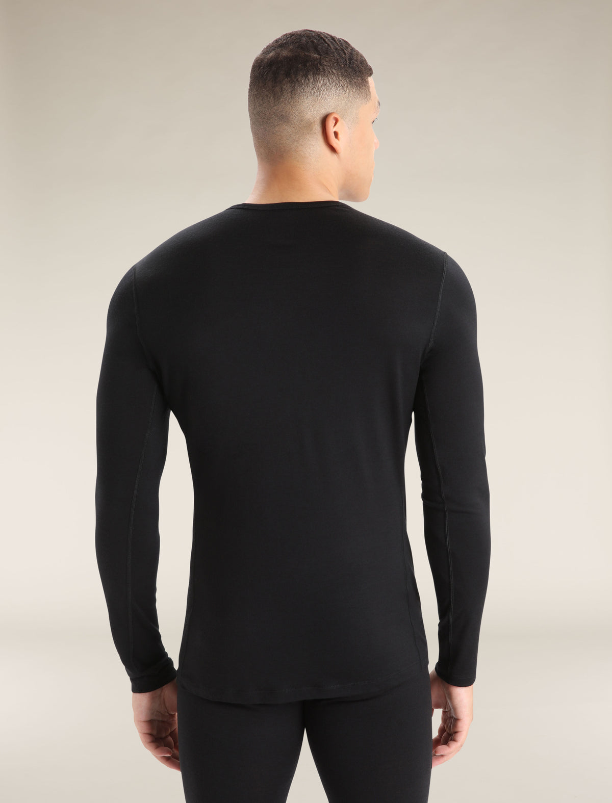 Men's Merino 200 Oasis Long Sleeve Crewe Thermal Top Black unboxed - 1