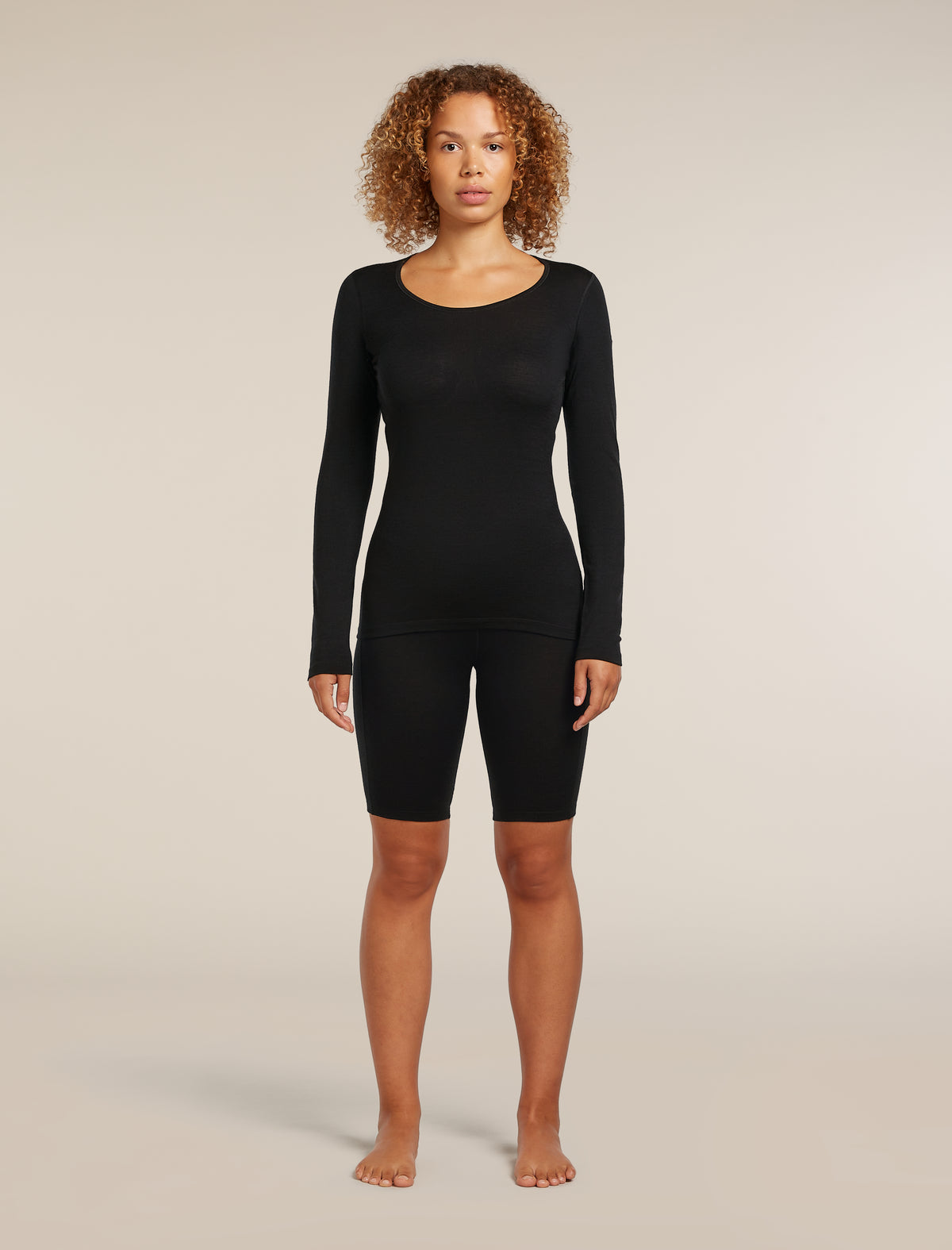 Women's Merino 200 Oasis Long Sleeve Scoop Thermal Top Black - 3
