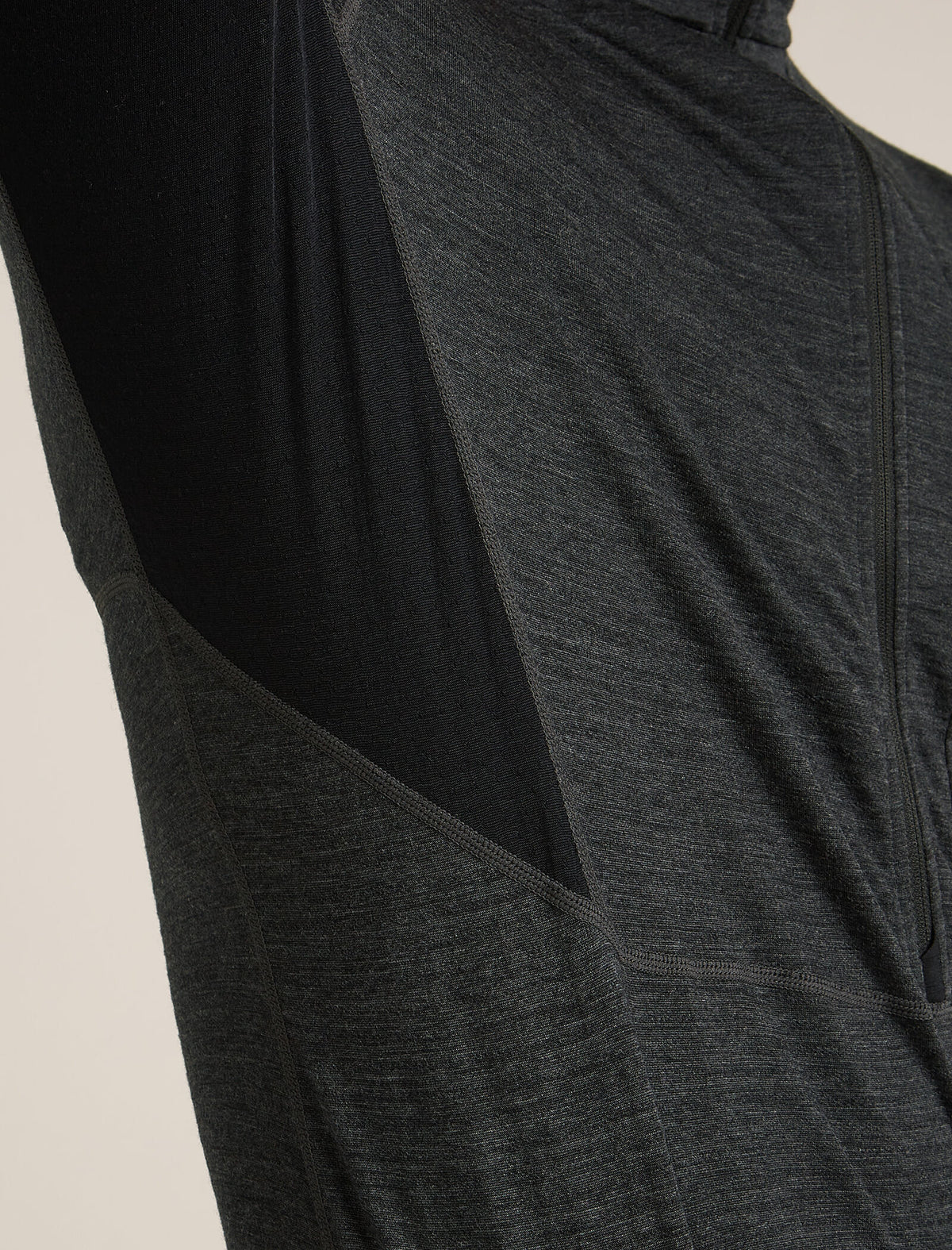 Men's Merino Blend 200 Realfleece™ Descender Long Sleeve Half Zip Top Jet Heather/Black - 9