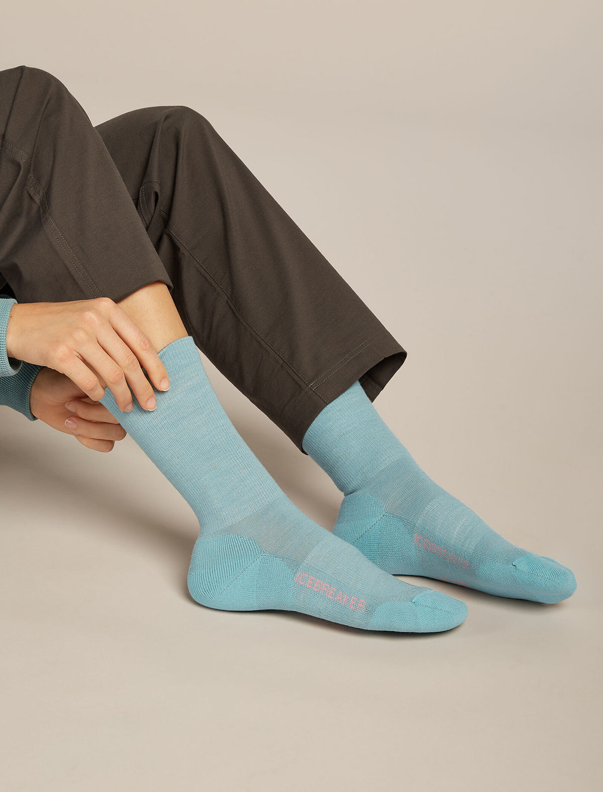 Women's Merino Lifestyle Light Crew Socks Hydro/Acid Pink - 2